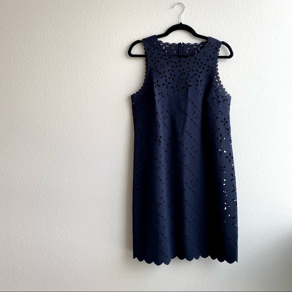 J. Crew Laser Cut Floral Shift Dress - Navy 💙 - Picture 1 of 12
